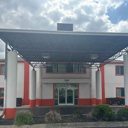 Howard Johnson By Wyndham Clarksville Tennessee Экстерьер фото