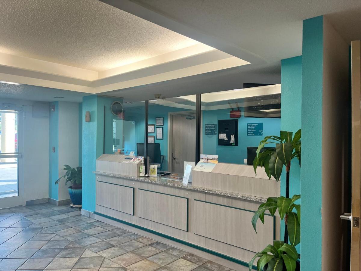 Howard Johnson By Wyndham Clarksville Tennessee Экстерьер фото