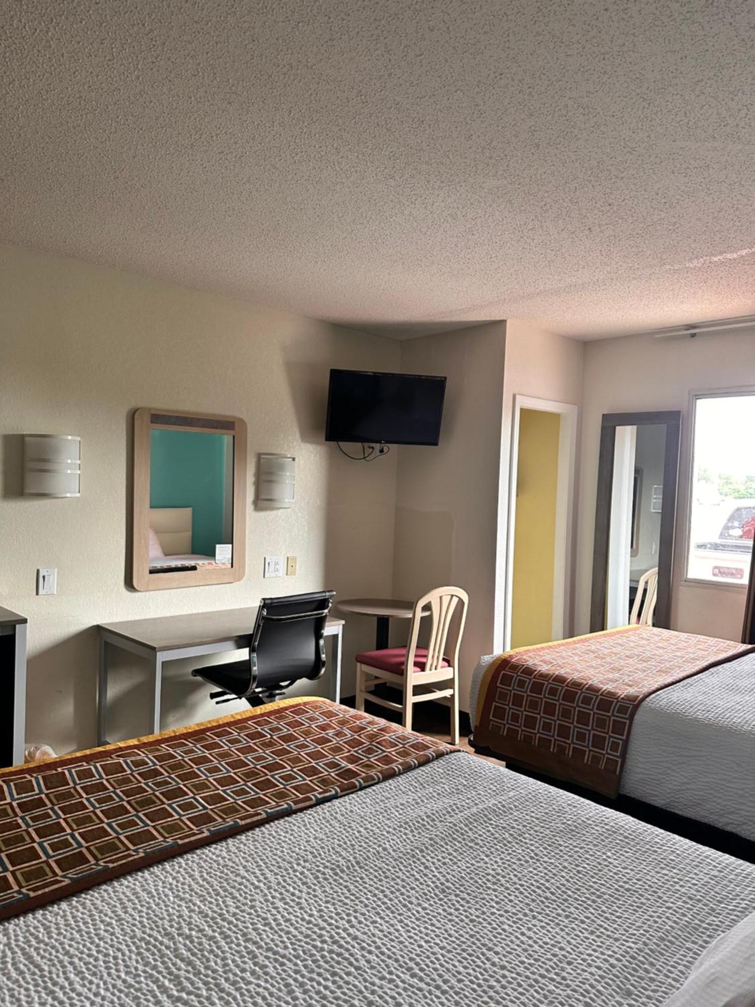 Howard Johnson By Wyndham Clarksville Tennessee Экстерьер фото