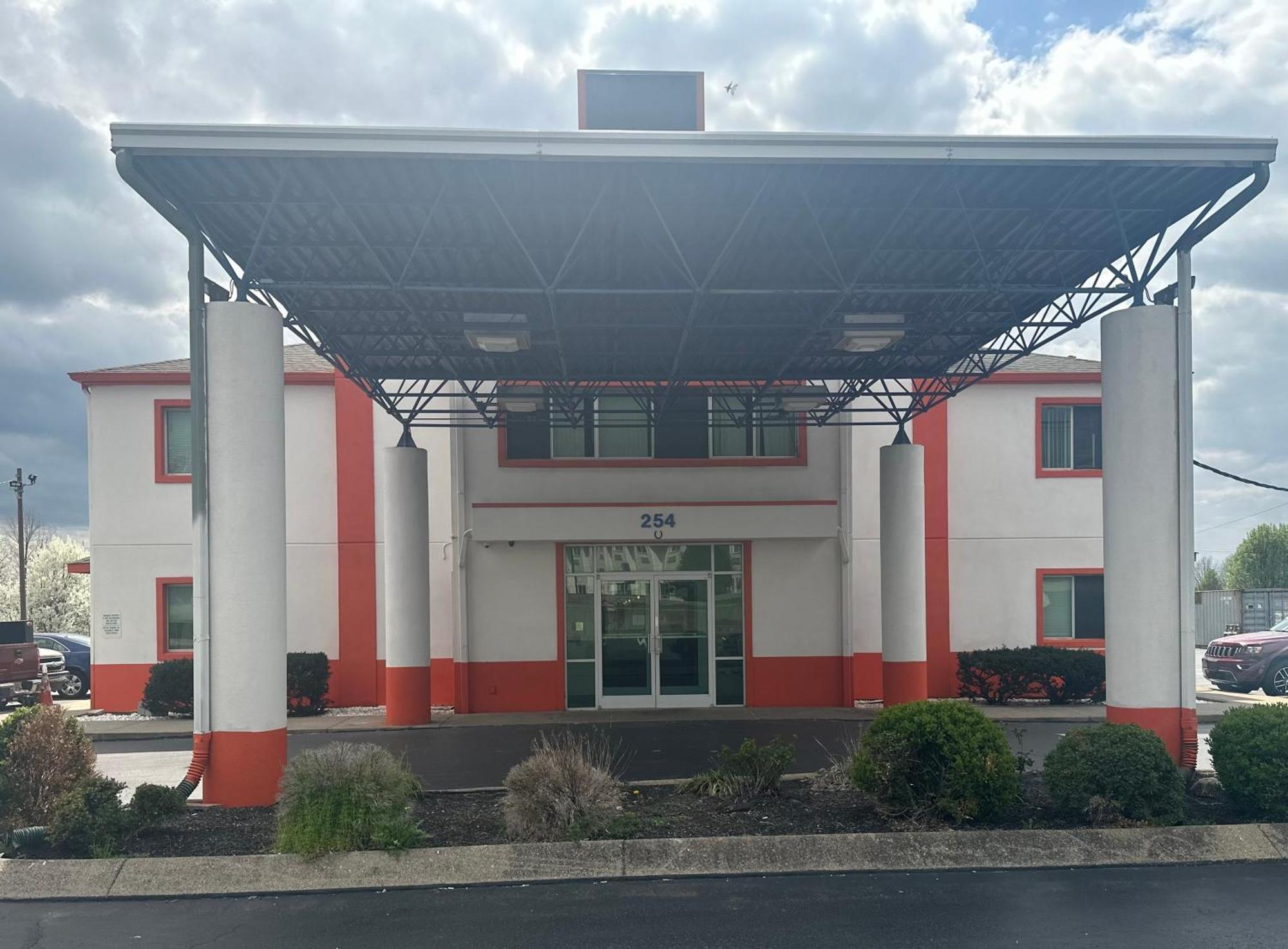 Howard Johnson By Wyndham Clarksville Tennessee Экстерьер фото