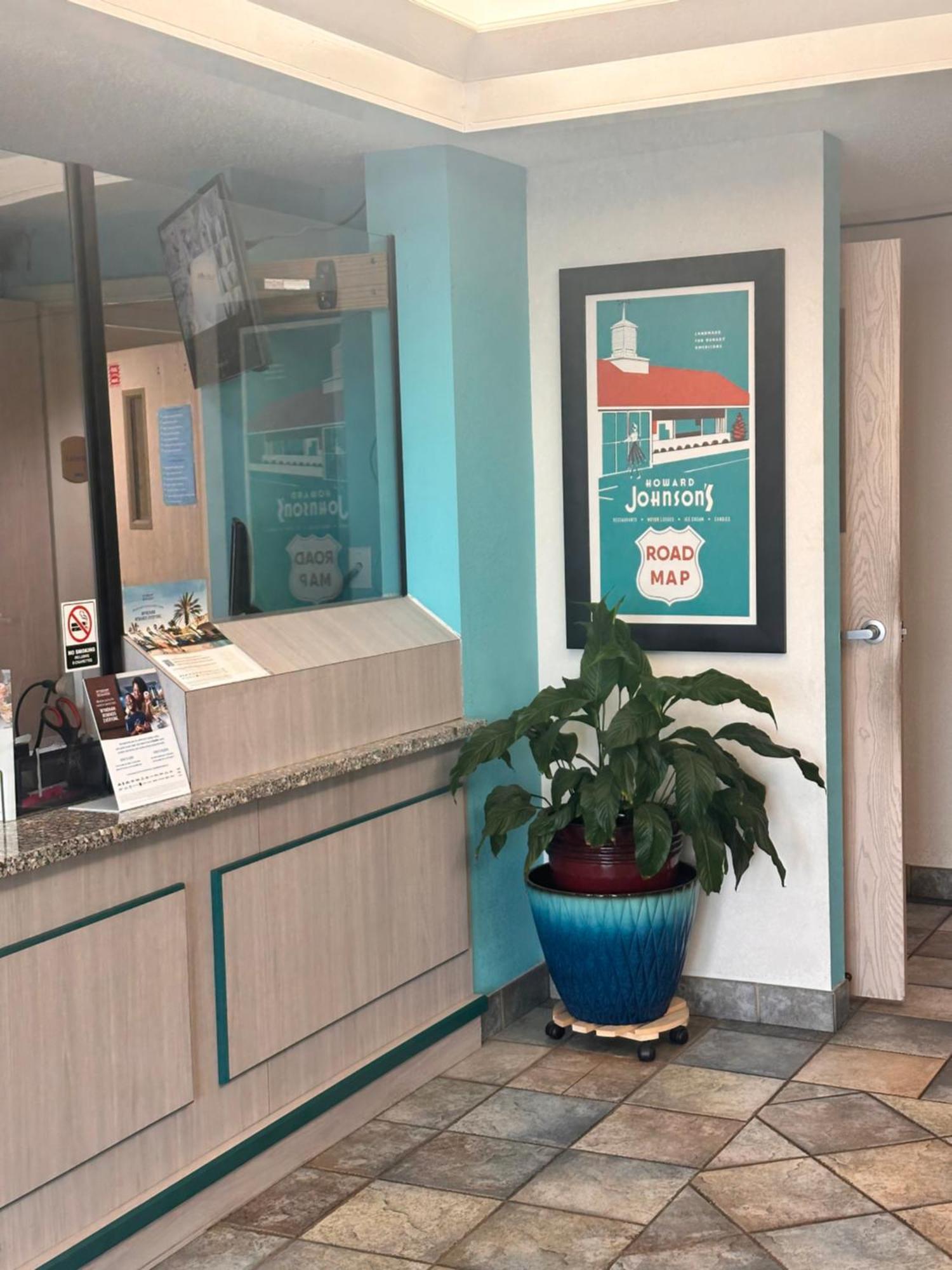Howard Johnson By Wyndham Clarksville Tennessee Экстерьер фото